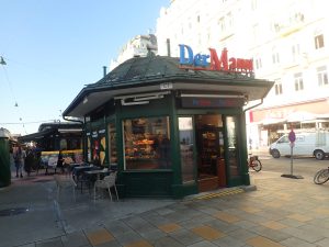 Small pastry shop at Nachtmarkt (there are many DerMann shops around Vienna)